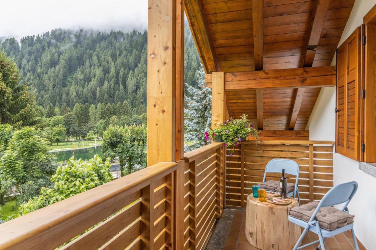 Chalet Mountain Plaza - Apt Greenvalley Pinzolo Exterior photo